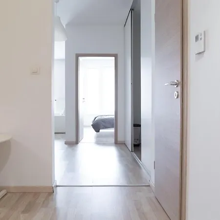 Great Tourist And Business Near Center Apartment Bratislava